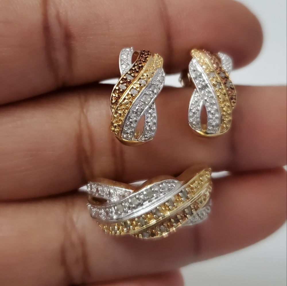 Watch Video / Sterling Silver 925 Diamond Ring and Earrings Set
